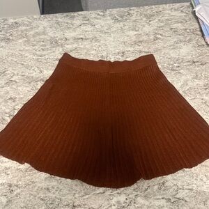 Elegant Brown Knit Skirt